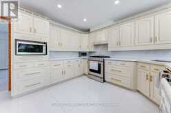 30 - 3210 YORK DURHAM LINE Whitchurch-Stouffville