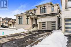 7 BALLANVIEW COURT Whitchurch-Stouffville 