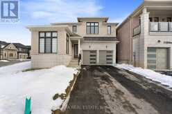 7 BALLANVIEW COURT Whitchurch-Stouffville 