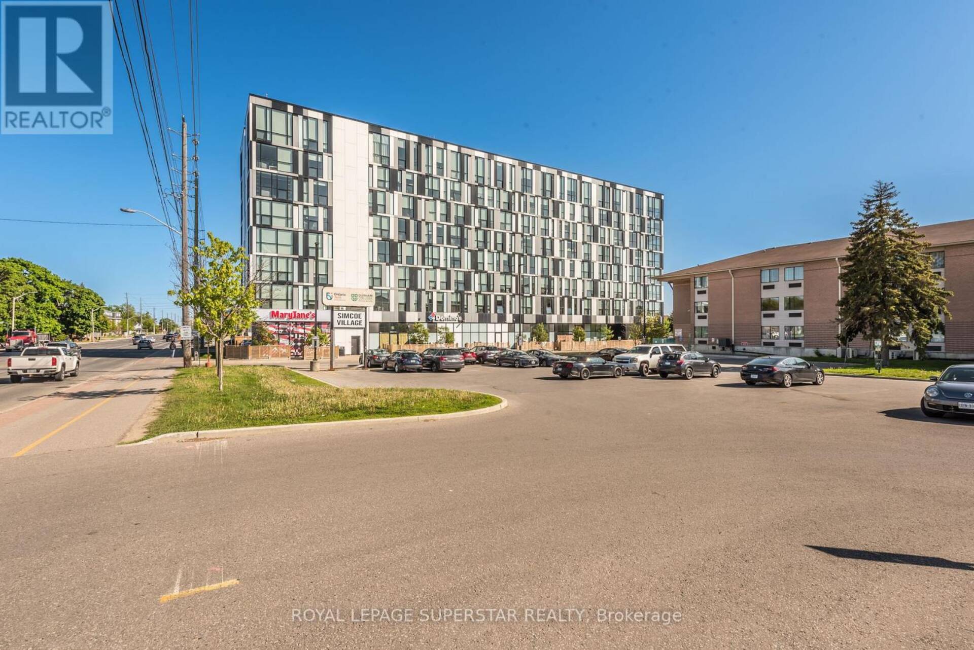 221 - 1900 SIMCOE STREET N Oshawa 