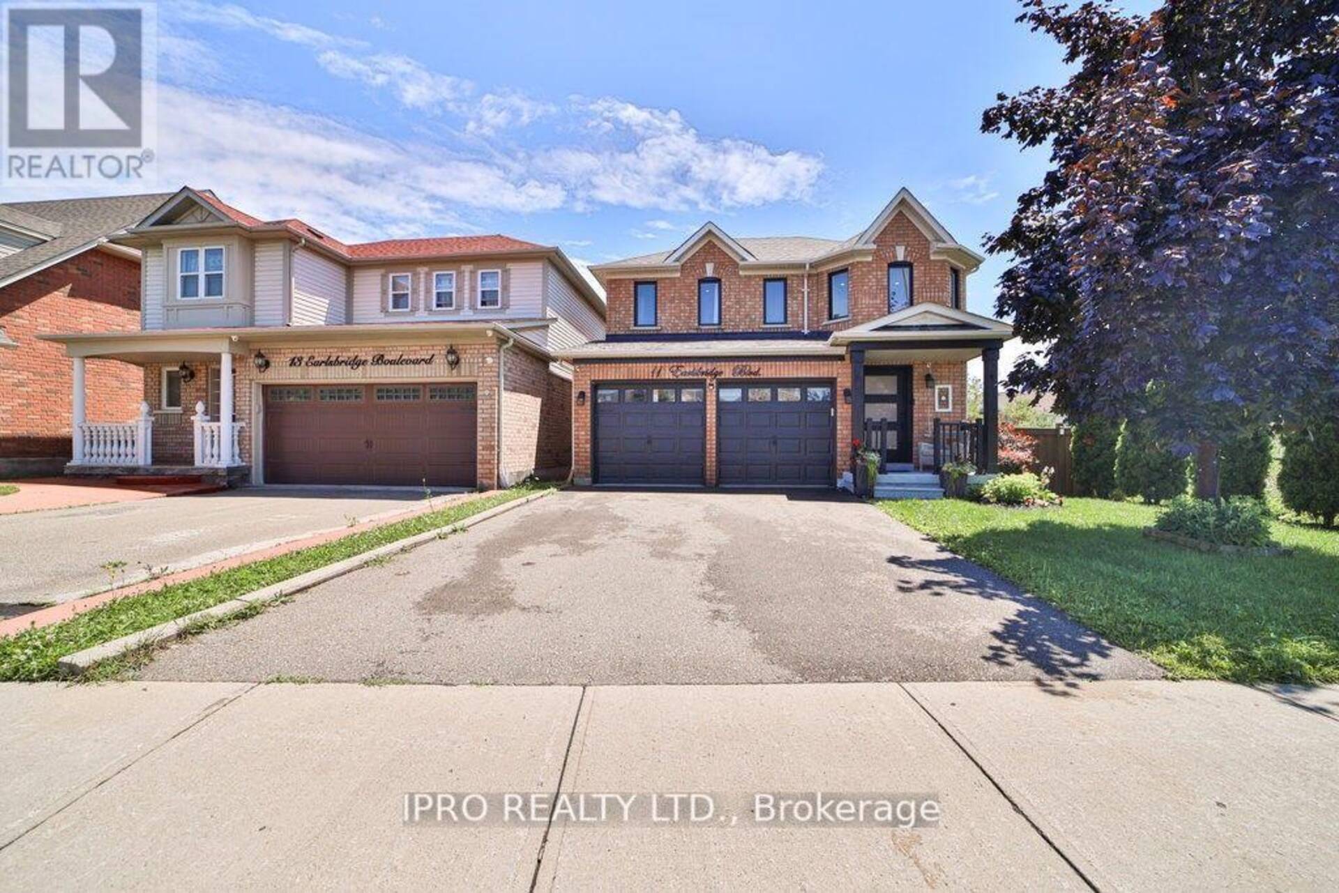 11 EARLSBRIDGE BOULEVARD Brampton