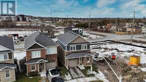 17 HARVEST CRESCENT Barrie