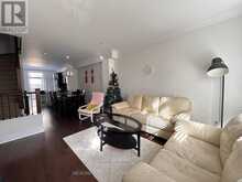 2097 QUEENSBOROUGH GATE Mississauga 