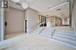 303 - 15277 YONGE STREET Aurora 