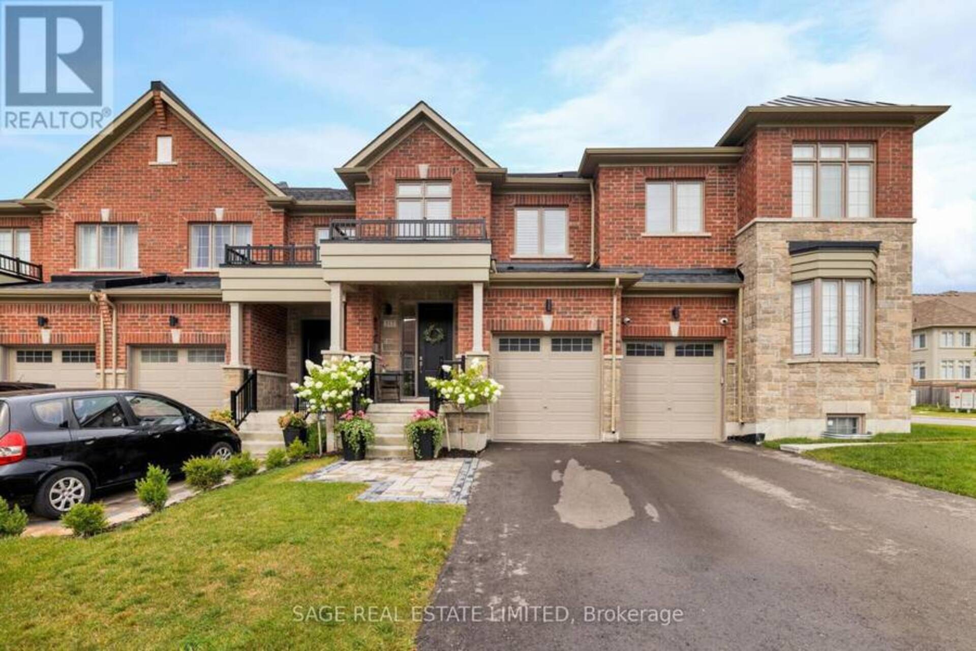 312 SILK TWIST DRIVE East Gwillimbury 