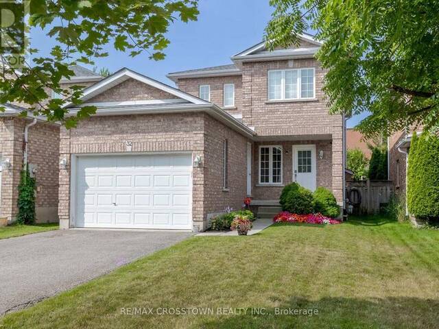 32 BROWN WOOD DRIVE Barrie  Ontario