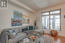 1069 BEACH BOULEVARD Hamilton 