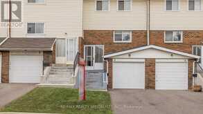 3 SANDRINGHAM COURT Brampton 