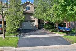 9 SPRINGER DRIVE Richmond Hill 