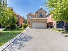 32 CREEKWOOD DRIVE Brampton 