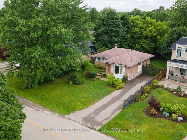 535 TAPLOW CRESCENT Oakville  Ontario