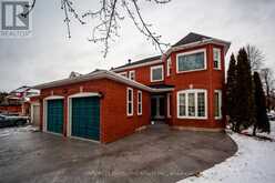 B - 1075 WILDROSE CRESCENT Pickering 