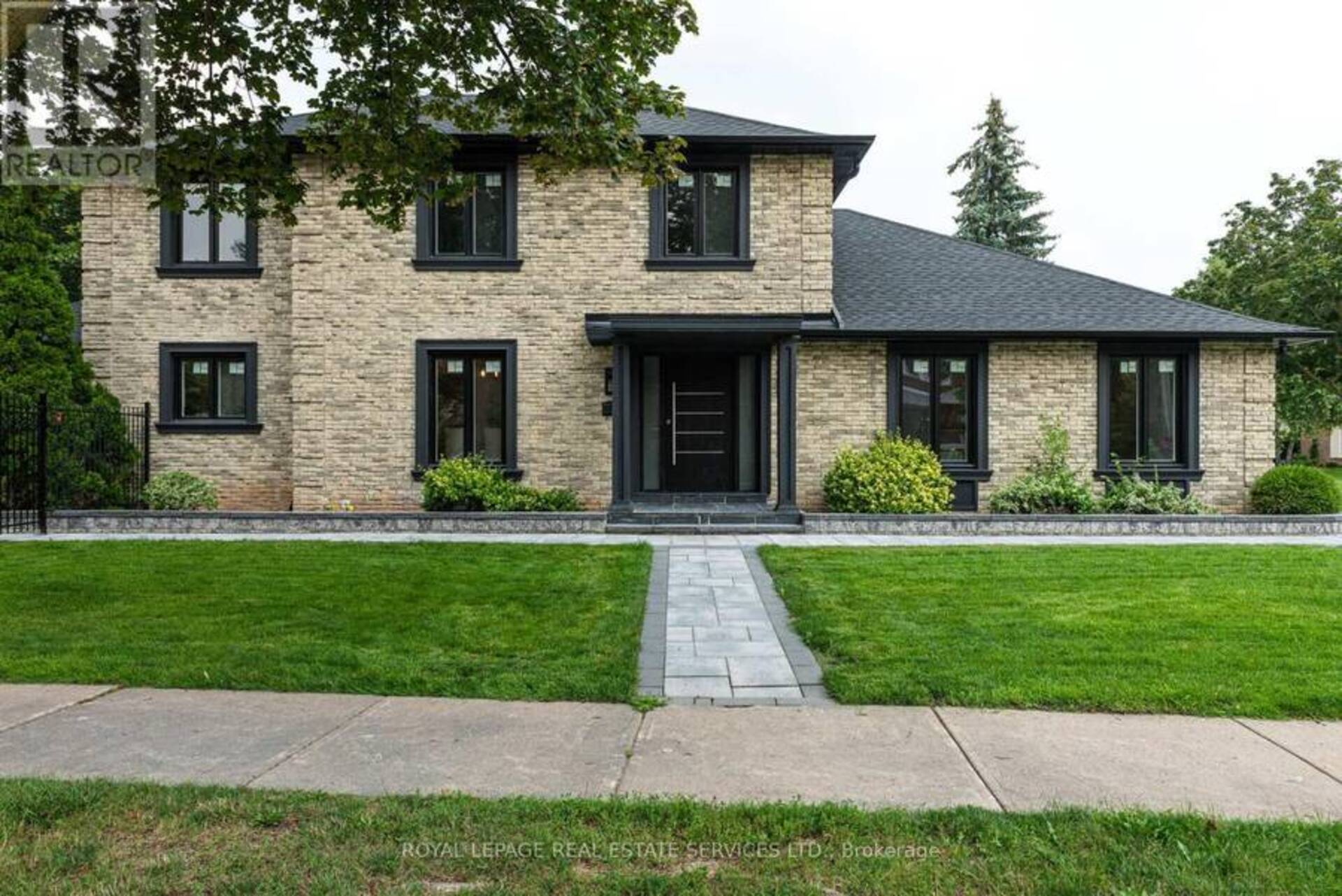 2535 ROBIN DRIVE Mississauga 