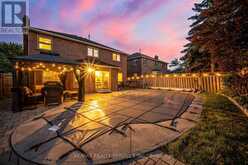 1438 WINTERBOURNE DRIVE Oakville 