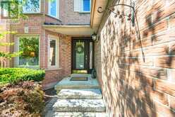 1438 WINTERBOURNE DRIVE Oakville 