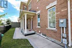 64 LANARK CIRCLE Brampton