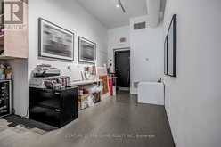 3048 DUNDAS STREET W Toronto 