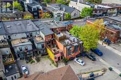 3048 DUNDAS STREET W Toronto 