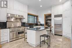 23 BAYVIEW RIDGE Toronto 