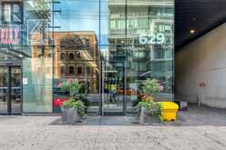 913 - 629 KING STREET W Toronto 