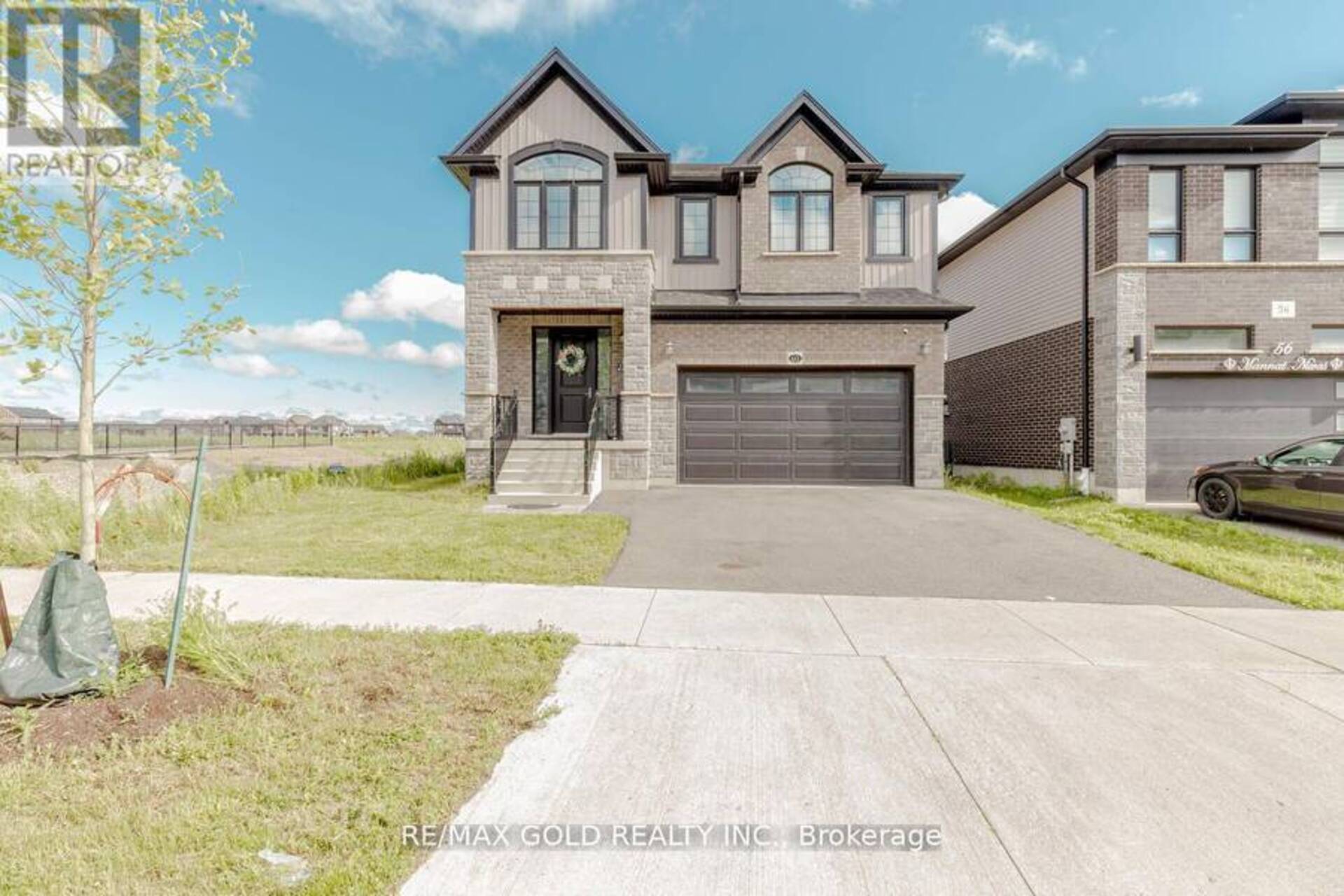 60 MONARCH WOODS DRIVE Kitchener