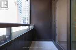 720 - 234 SIMCOE STREET Toronto 