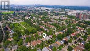 3200 CANDELA DRIVE Mississauga (Mississauga Valleys)