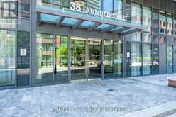 304 - 38 IANNUZZI STREET Toronto 