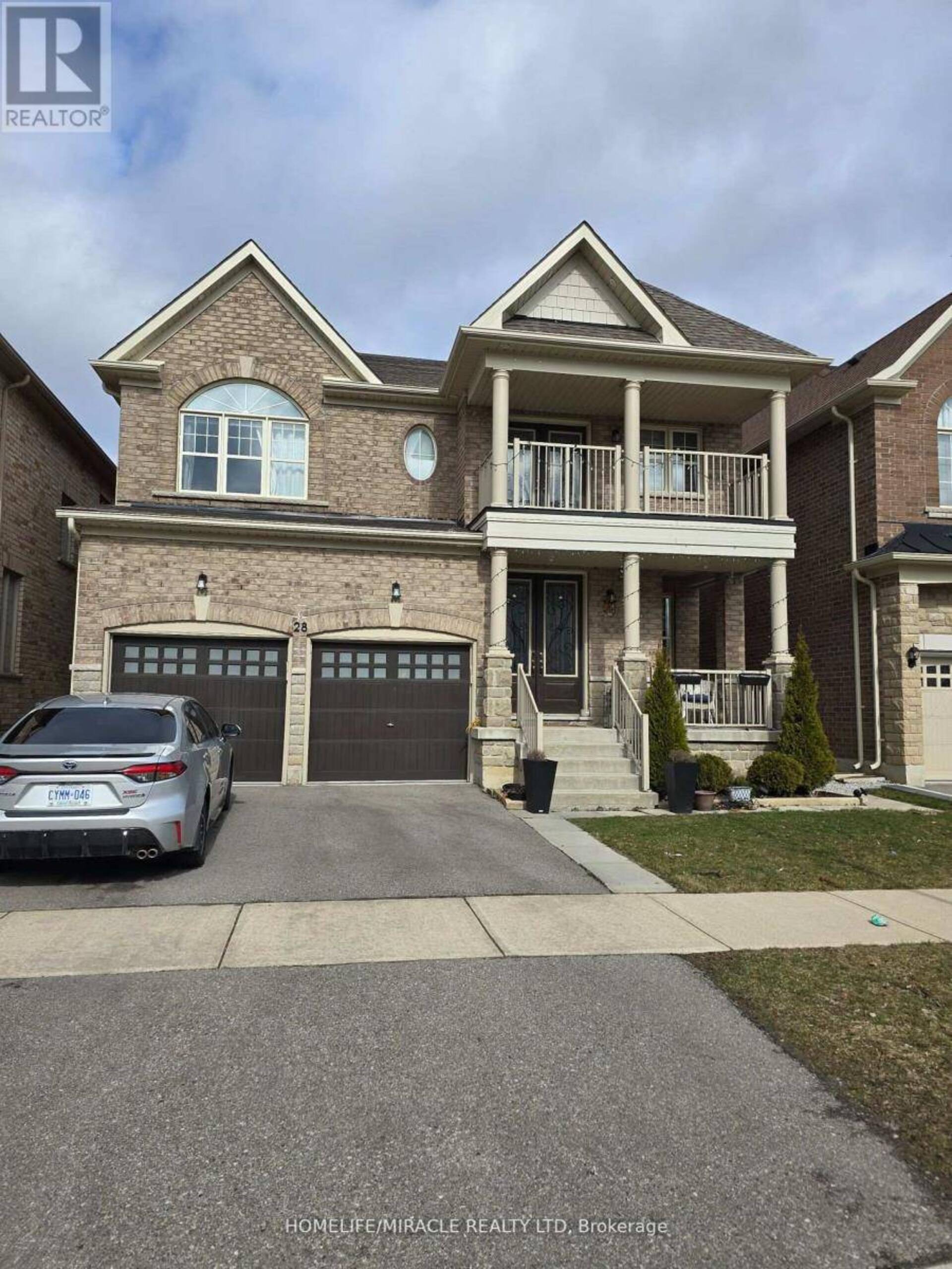 28 KEMPSFORD CRESCENT Brampton