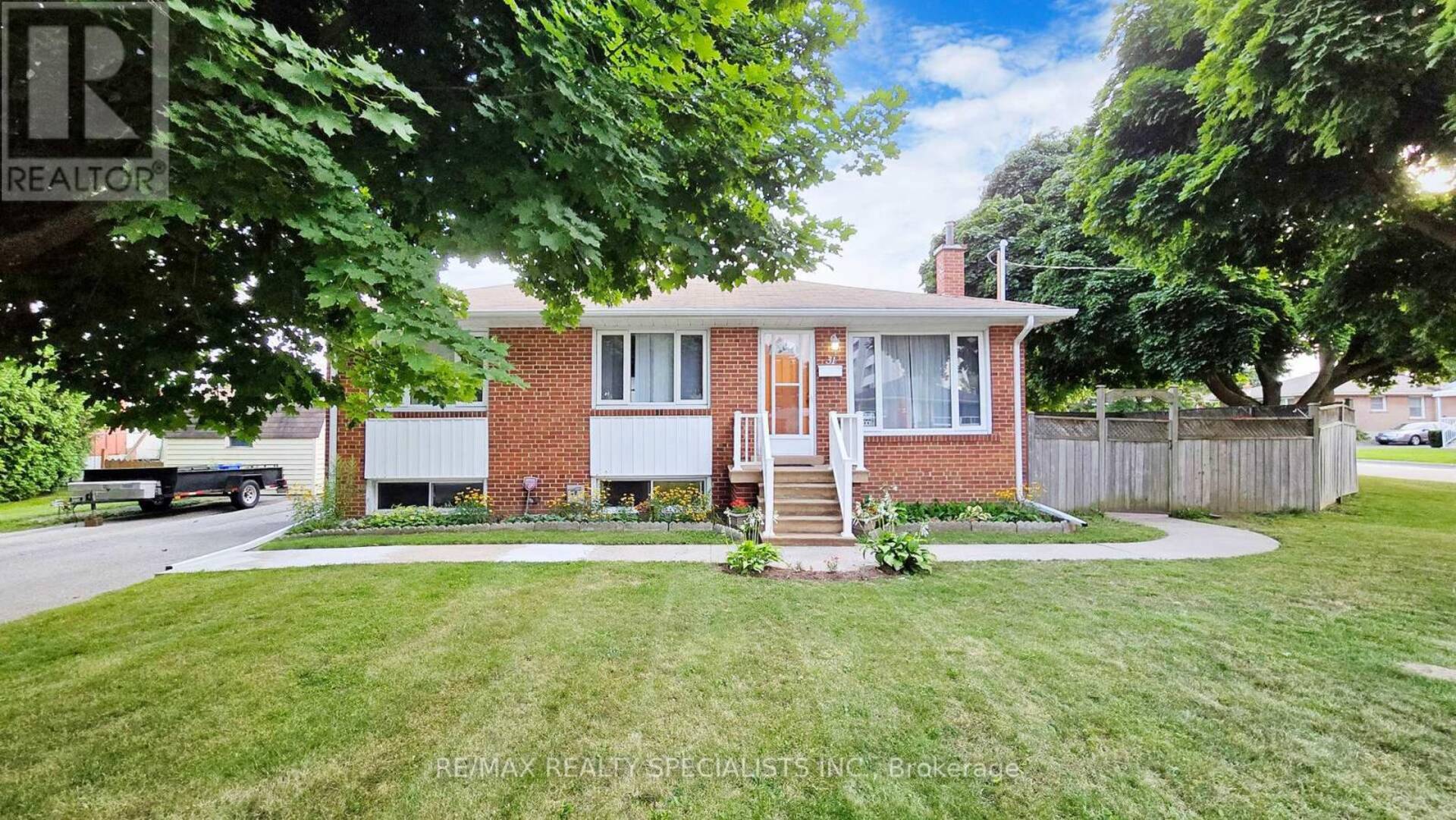 31 BRISCO STREET Brampton 