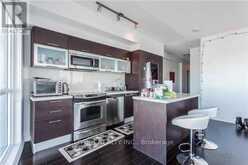 3702 - 386 YONGE STREET Toronto 