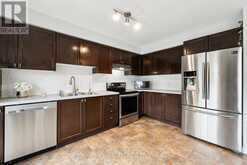 1523 GLENBOURNE DRIVE Oshawa 