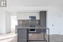 520 - 215 LAKESHORE ROAD W Mississauga