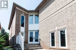 5582 MCFARREN BOULEVARD Mississauga 