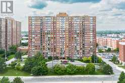 501 - 330 MCCOWAN ROAD Toronto