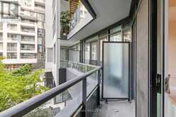 301W - 27 BATHURST STREET Toronto 