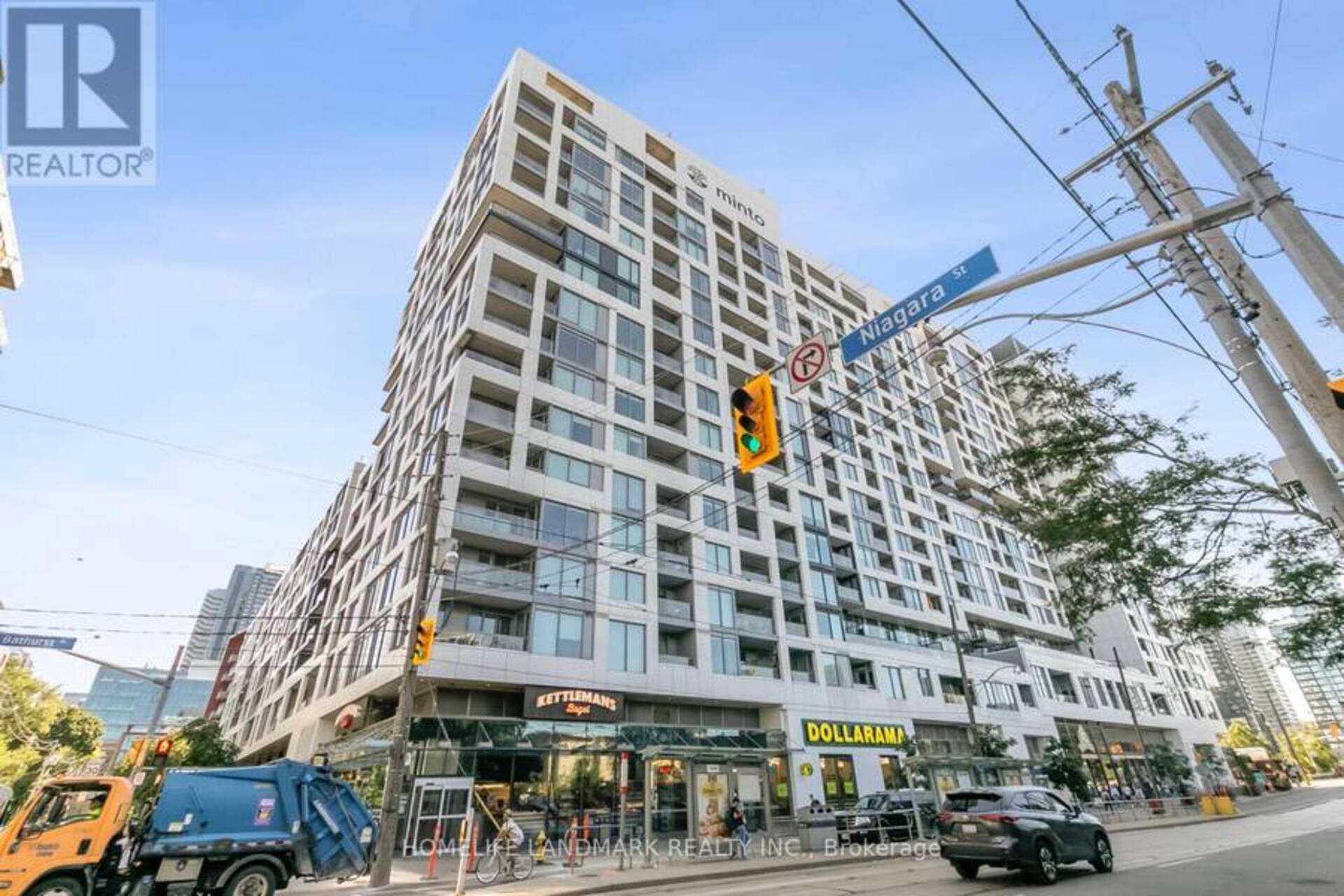 301W - 27 BATHURST STREET Toronto 