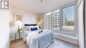 801 - 38 MONTE KWINTER COURT Toronto 