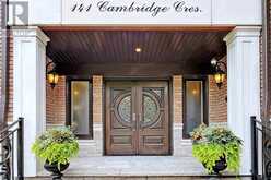 141 CAMBRIDGE CRESCENT Richmond Hill 