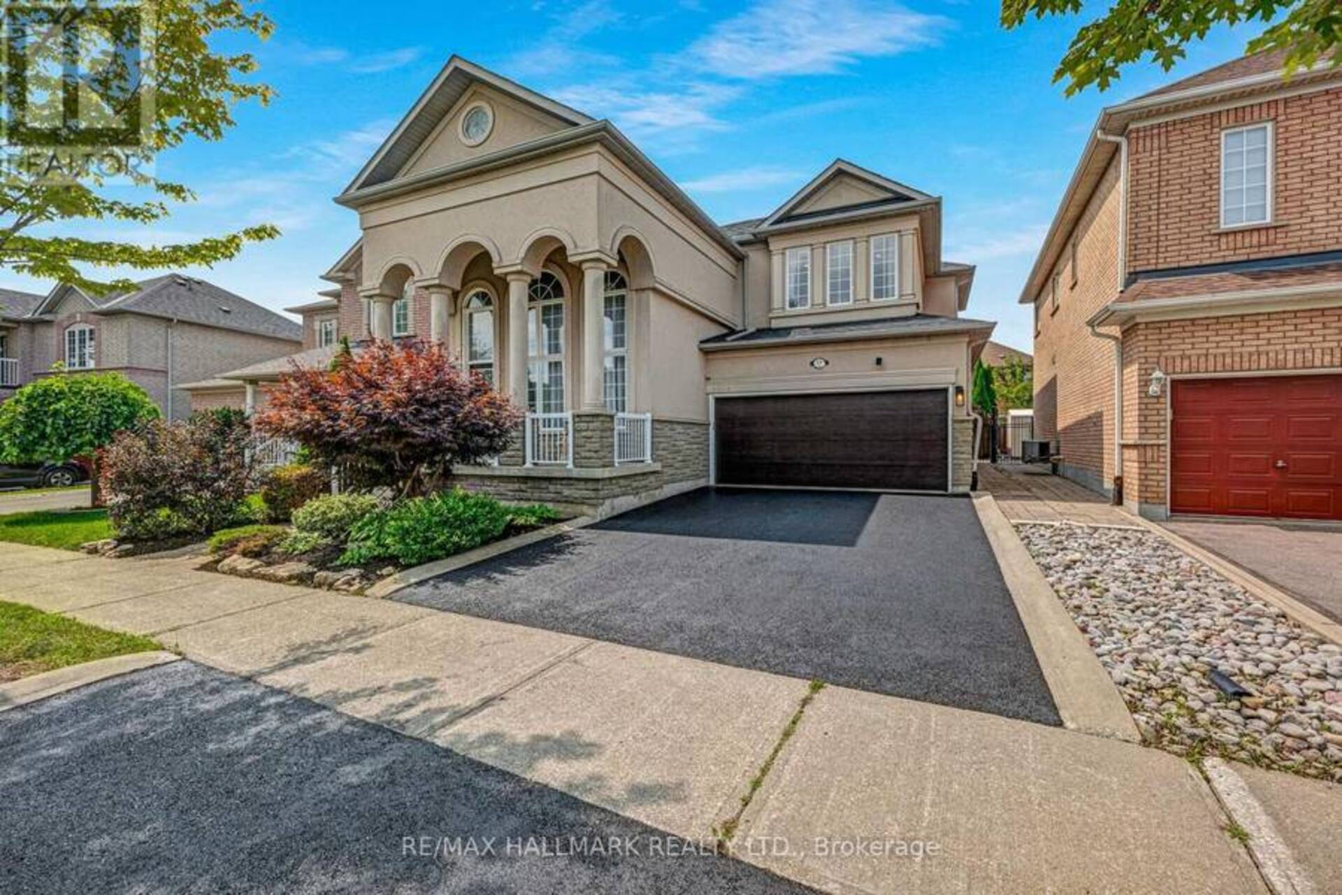 18 VELLORE WOODS BOULEVARD Vaughan