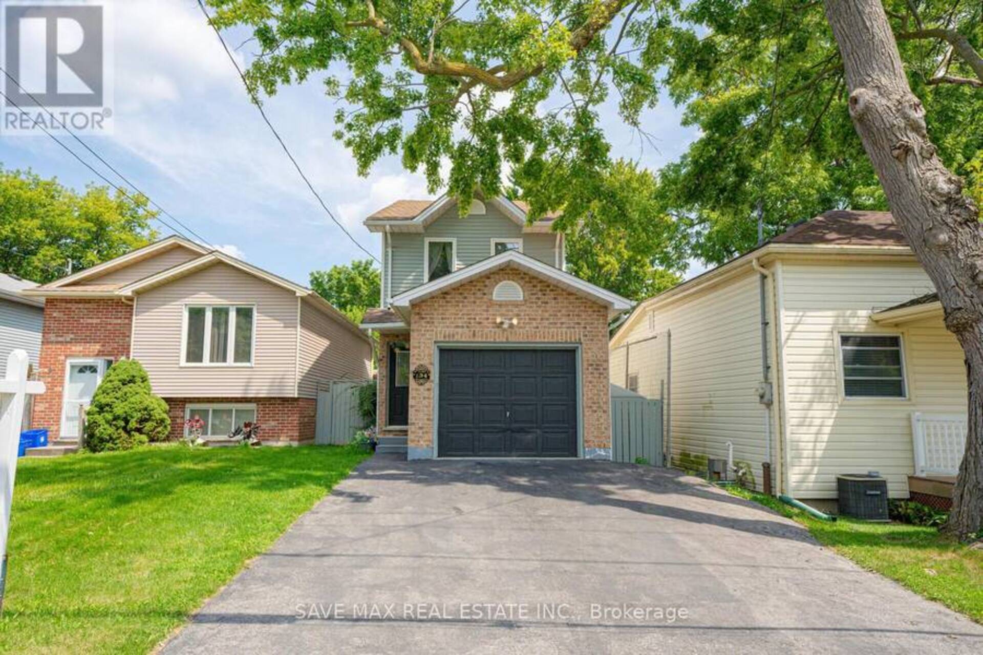 134 CHESLEY AVENUE London