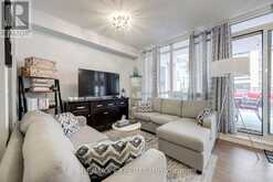 231 - 830 LAWRENCE AVENUE Toronto 