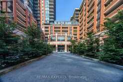 231 - 830 LAWRENCE AVENUE Toronto 