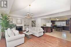 6 HUNTHILL COURT Toronto 