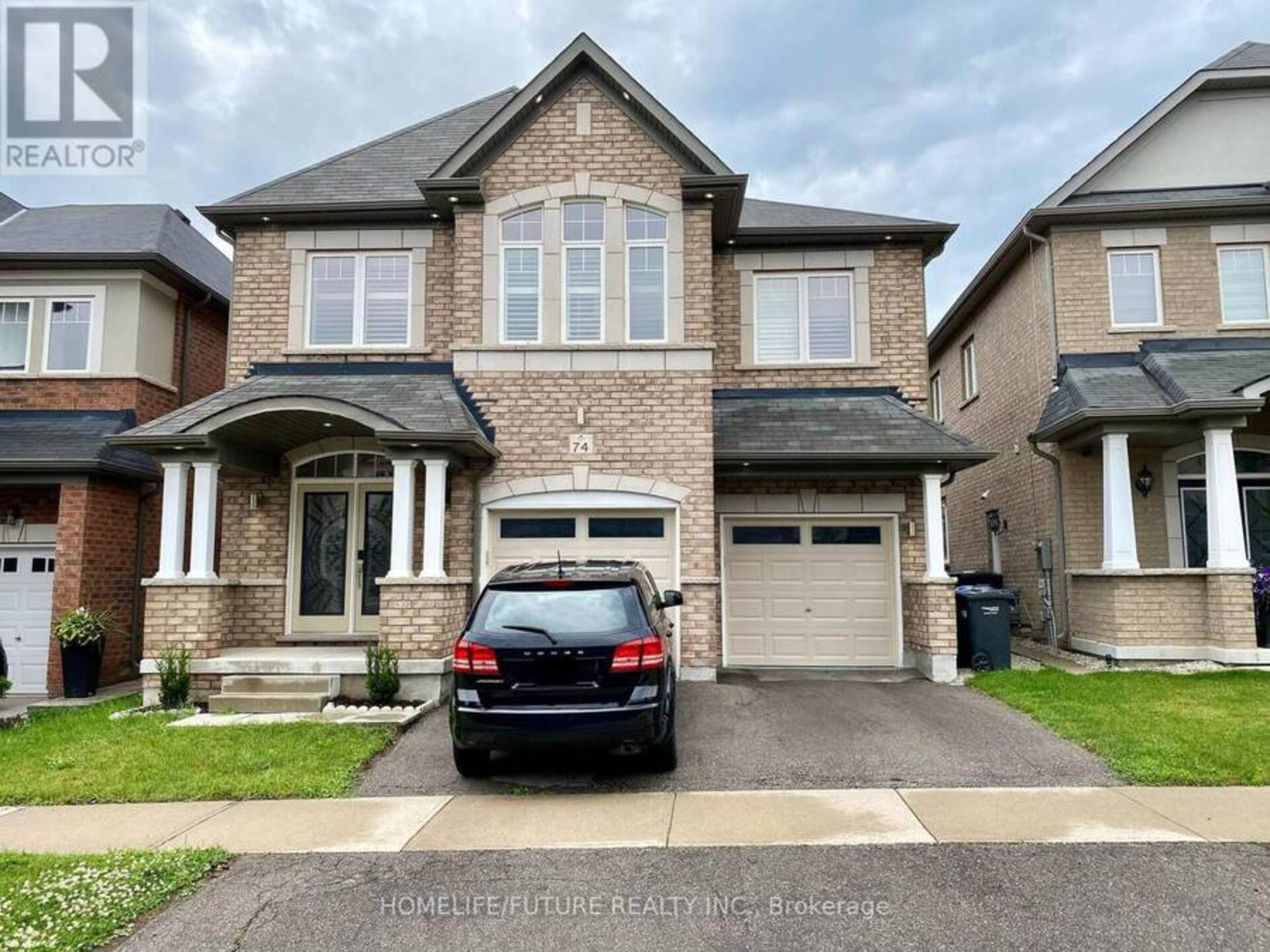 74 THORNBUSH BOULEVARD Brampton