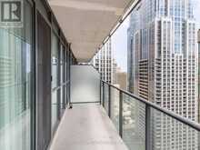 2509 - 770 BAY STREET Toronto 