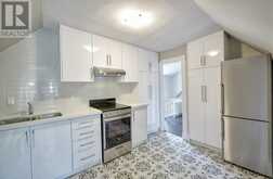 UPPER - 345 GLADSTONE AVENUE Toronto 