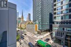 520 - 77 SHUTER STREET Toronto 