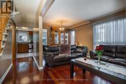 18 LUMINOUS COURT Brampton 