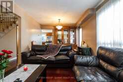 18 LUMINOUS COURT Brampton